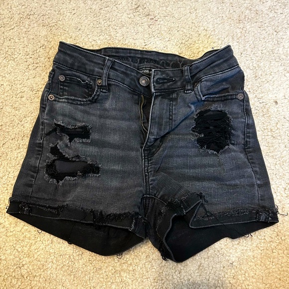 ❗️AMERICAN EAGLE- Jean Shorts Stressed, PERFECT Condition, Woman’s Size 00 ❗️ - Picture 1 of 5